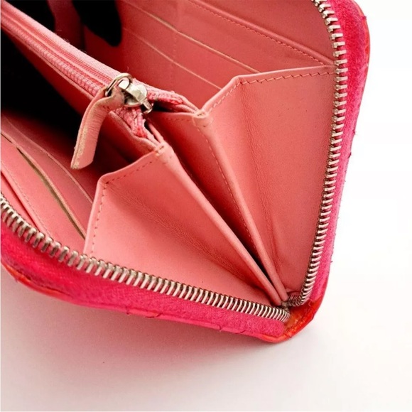 CHANEL Matelasse Patent Quilted Zippy Pink Long Wallet CC + Box - Picture 7 of 13